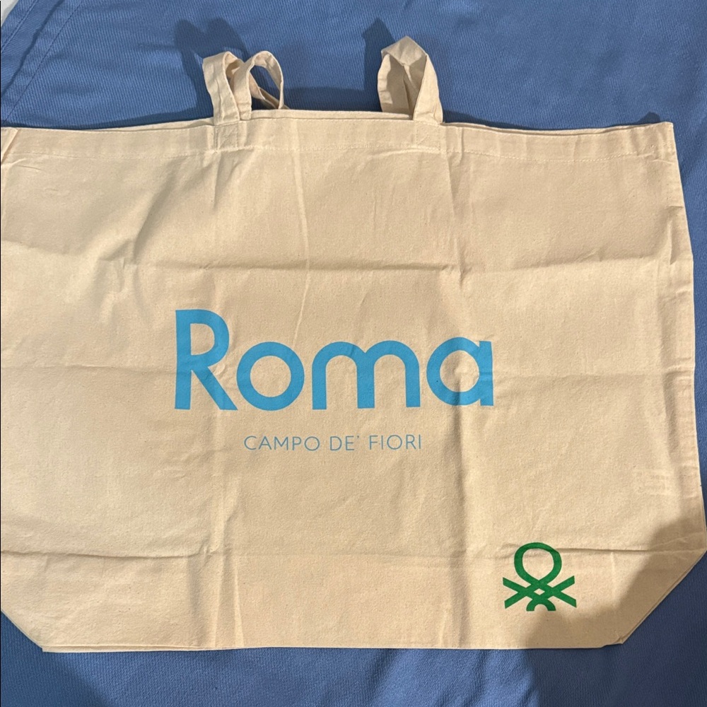 United Colors Of Benetton Beige Tote with Blue and Green Accents